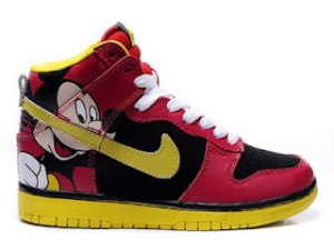 Mickey-Mouse-Nike-Dunks-High-SB-Shoes-Women-Men