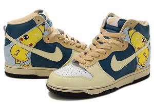 Nike-SB-Pikachu-High-Tops-Dunk-Shoes_2