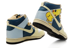 Nike-SB-Pikachu-High-Tops-Dunk-Shoes_3
