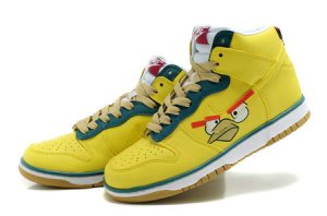 Yellow-Nikes-Angry-Birds-High-Tops-Dunks-Shoes_1